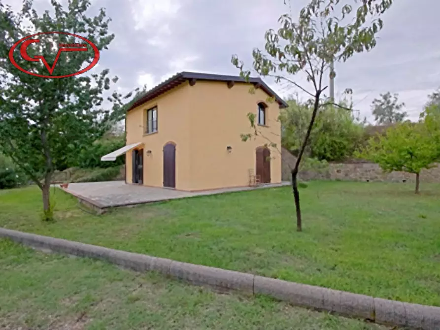 Immagine 1 di Villa in vendita  in setteponti a Terranuova Bracciolini