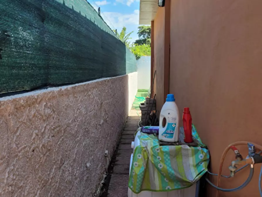 Immagine 5 di Villa in vendita  in SP 272 a Cellole