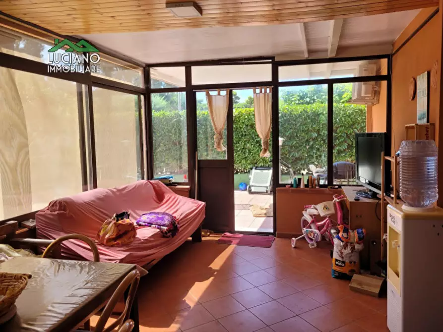 Immagine 8 di Villa in vendita  in SP 272 a Cellole