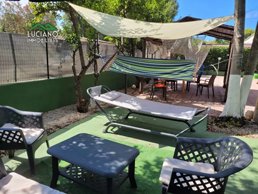 Immagine 18 di Villa in vendita  in SP 272 a Cellole