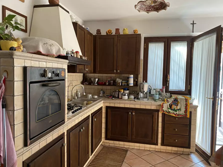 Immagine 45 di Casa quadrifamiliare in vendita  in VIA MONTE CREMASCO a Roma