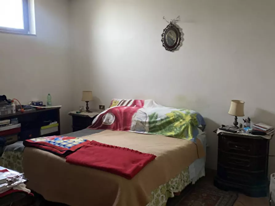 Immagine 59 di Casa quadrifamiliare in vendita  in VIA MONTE CREMASCO a Roma