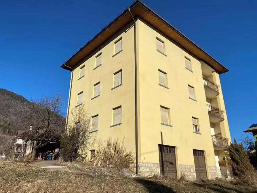 Immagine 6 di Casa indipendente in vendita  in via stradone vecchio a Ville D'anaunia