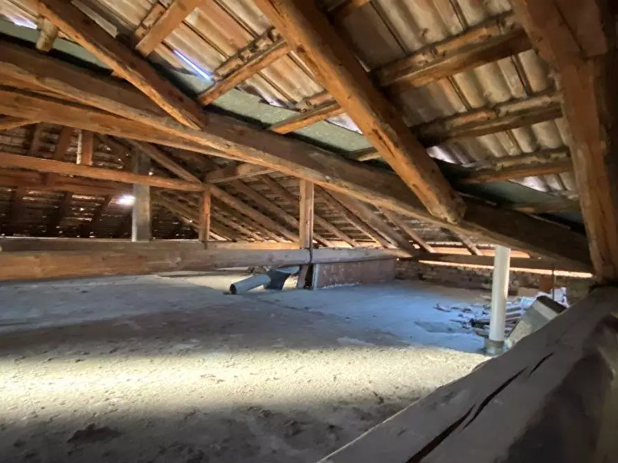 Immagine 56 di Casa indipendente in vendita  in via stradone vecchio a Ville D'anaunia