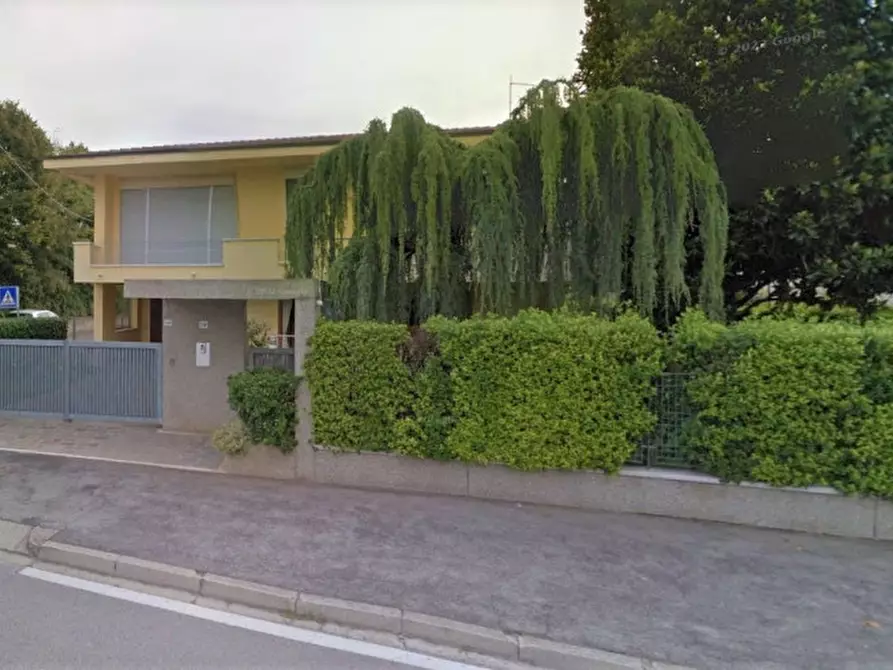 Immagine 1 di Casa indipendente in vendita  in Via Veneto a Castegnero