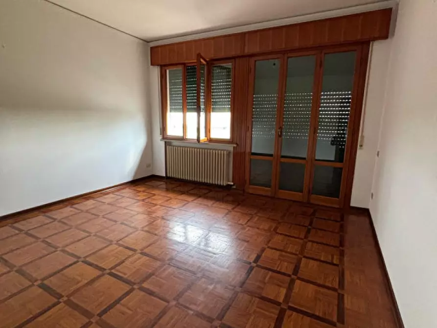 Immagine 11 di Casa indipendente in affitto  a Lendinara