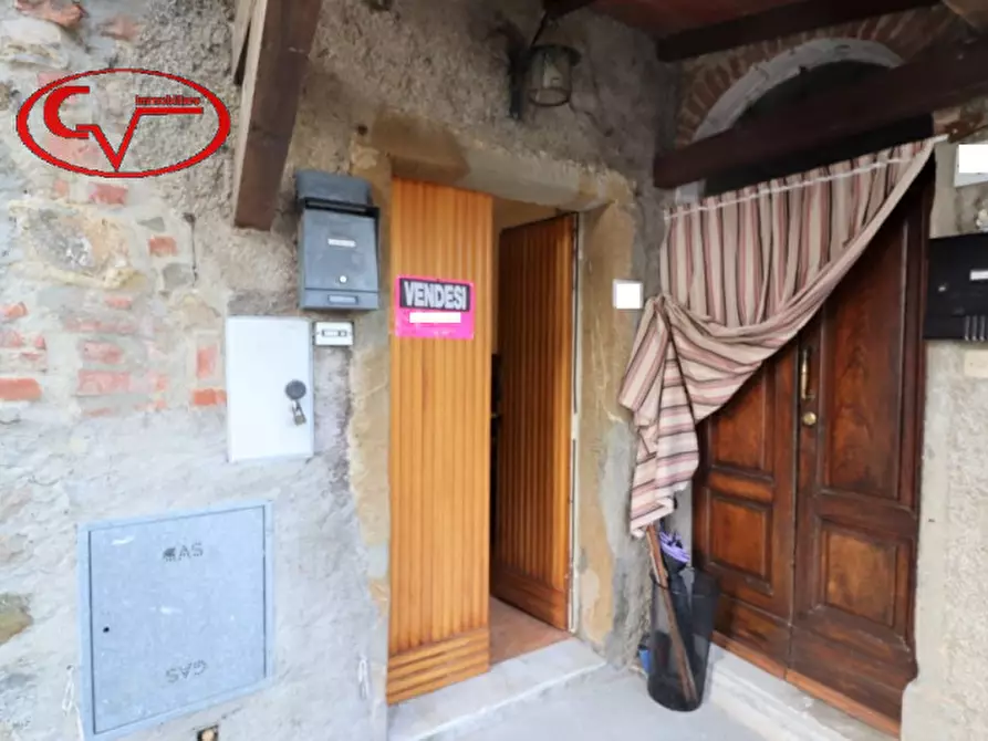 Immagine 1 di Villetta a schiera in vendita  in pogi alto a Bucine