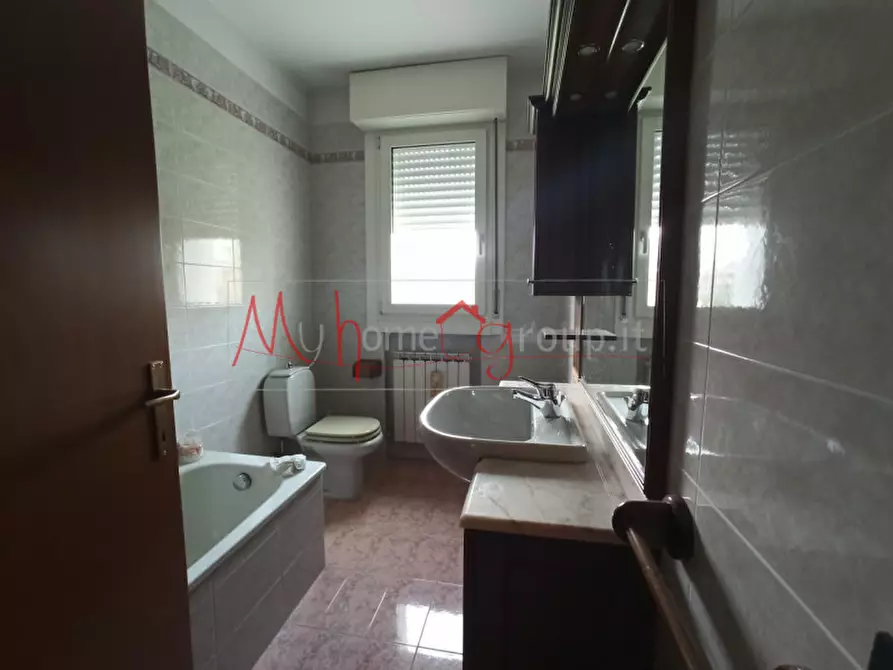 Immagine 5 di Camera in affitto  in Via Venier a Padova