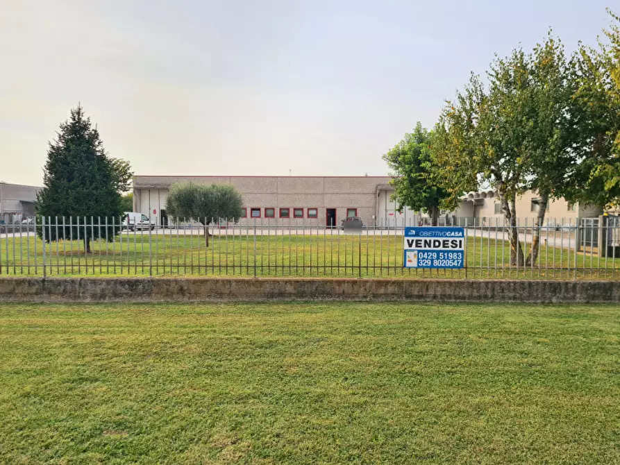 Immagine 9 di Capannone industriale in vendita  in VIA RONDELLO a Urbana