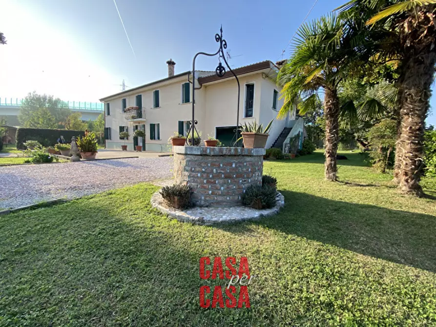 Immagine 2 di Rustico / casale in vendita  in via postale vecchia sud 3 a Borgo Veneto