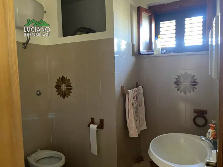 Immagine 26 di Villa in vendita  in Via degli Eucalipti a Cellole