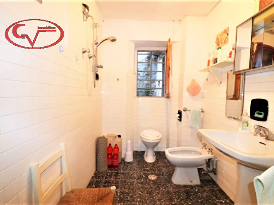 Immagine 14 di Casa indipendente in vendita  in moncioni a Montevarchi