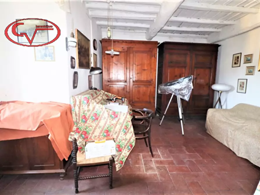 Immagine 21 di Casa indipendente in vendita  in moncioni a Montevarchi