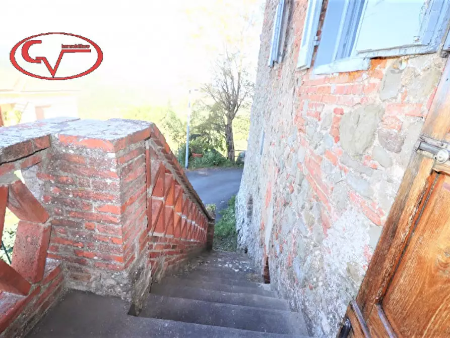 Immagine 22 di Casa indipendente in vendita  in moncioni a Montevarchi