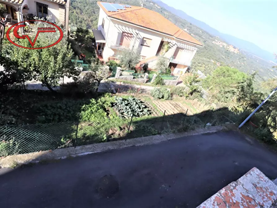 Immagine 24 di Casa indipendente in vendita  in moncioni a Montevarchi