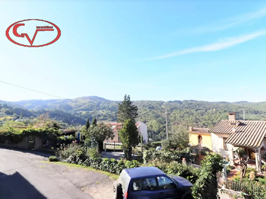 Immagine 25 di Casa indipendente in vendita  in moncioni a Montevarchi