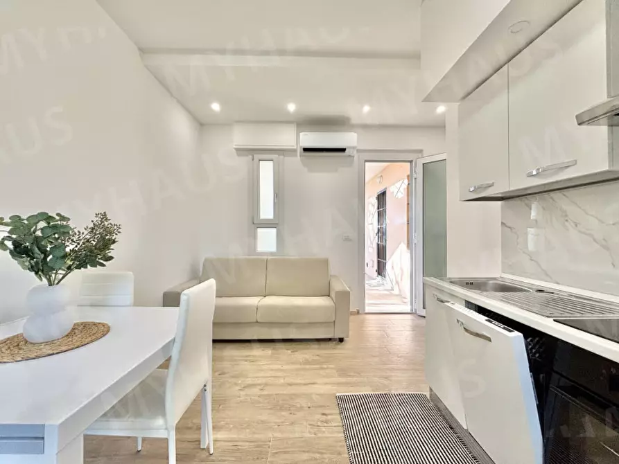 Immagine 2 di Appartamento in vendita  in viale raffaello sanzio 3 a Cesenatico