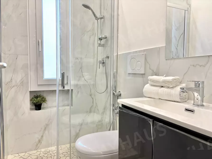 Immagine 18 di Appartamento in vendita  in viale raffaello sanzio 3 a Cesenatico