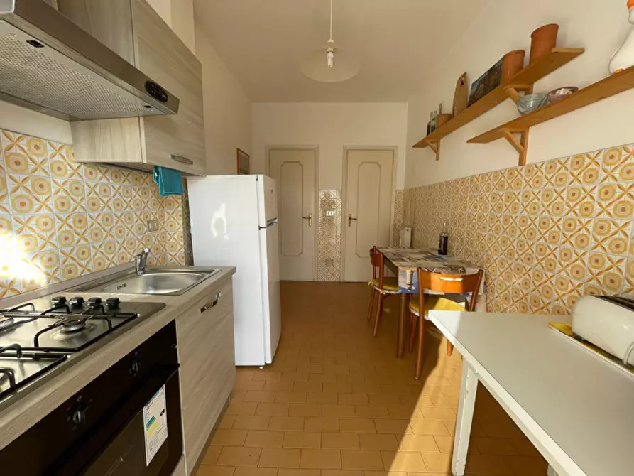 Immagine 6 di Appartamento in vendita  in Via Lamarmora a San Remo