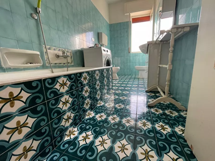 Immagine 10 di Appartamento in vendita  in Via Lamarmora a San Remo