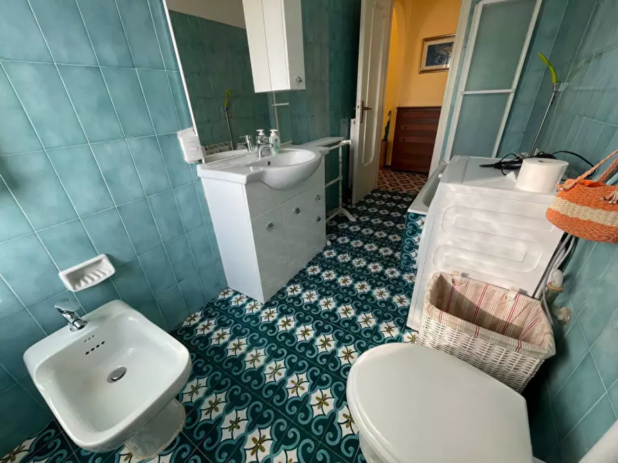 Immagine 12 di Appartamento in vendita  in Via Lamarmora a San Remo