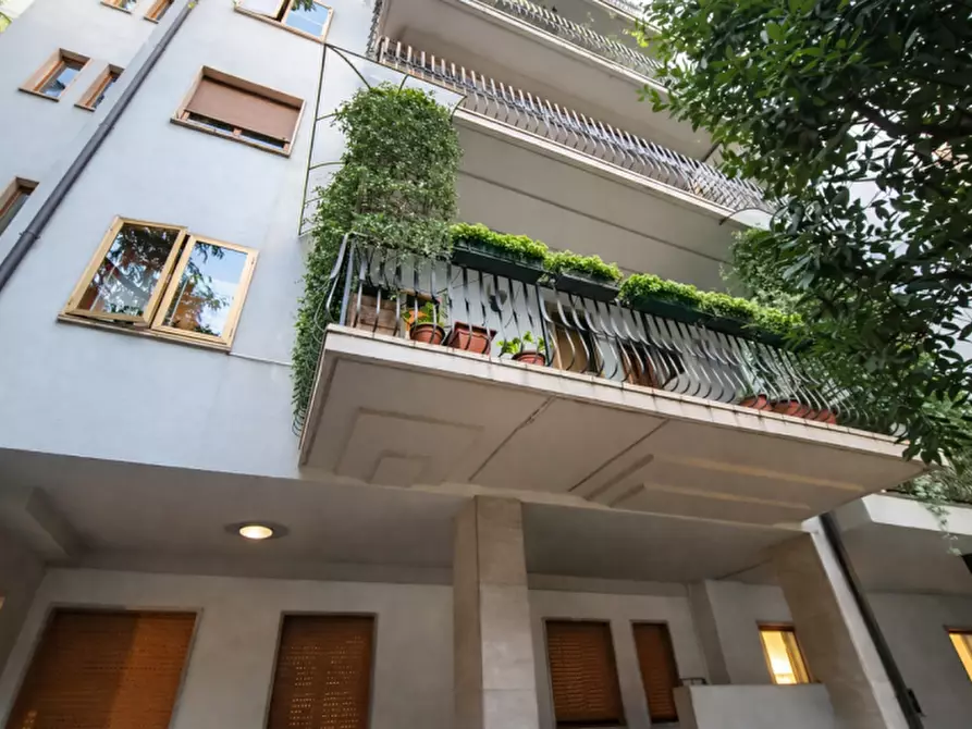 Immagine 1 di Appartamento in vendita  in viale mazzini, 11 a Vicenza