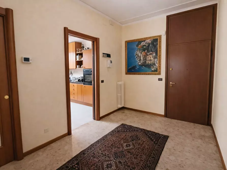 Immagine 12 di Appartamento in vendita  in viale mazzini, 11 a Vicenza