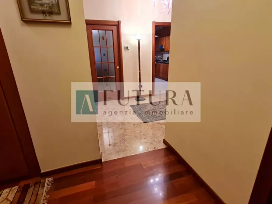 Immagine 16 di Appartamento in vendita  in viale mazzini, 11 a Vicenza