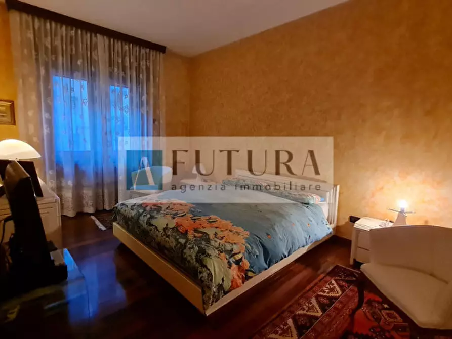 Immagine 12 di Appartamento in vendita  in viale mazzini, 11 a Vicenza