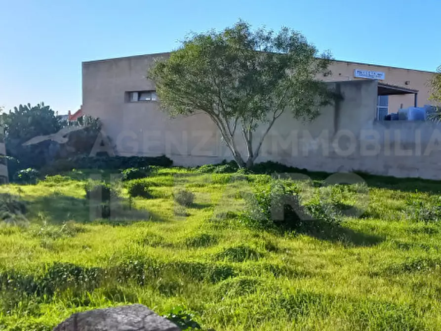 Immagine 2 di Terreno in vendita  in Regione Mongiardino a La Maddalena