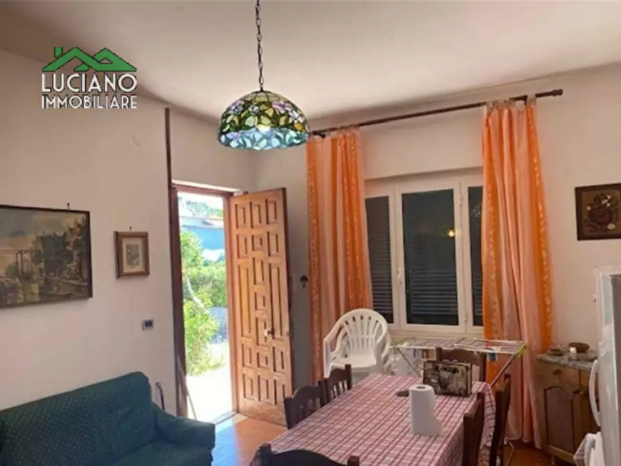 Immagine 5 di Villa in vendita  in Viale dell'Erica a Cellole