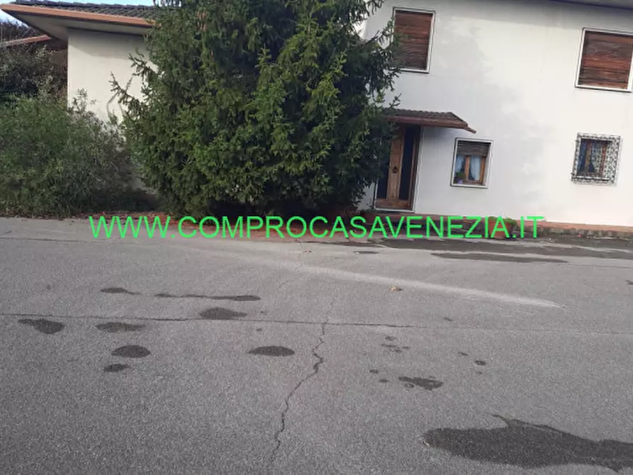 Immagine 6 di Villa in vendita  in via bonisiolo a Casale Sul Sile