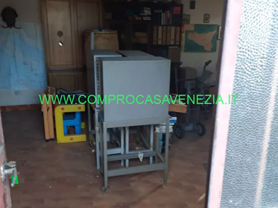 Immagine 9 di Villa in vendita  in via bonisiolo a Casale Sul Sile