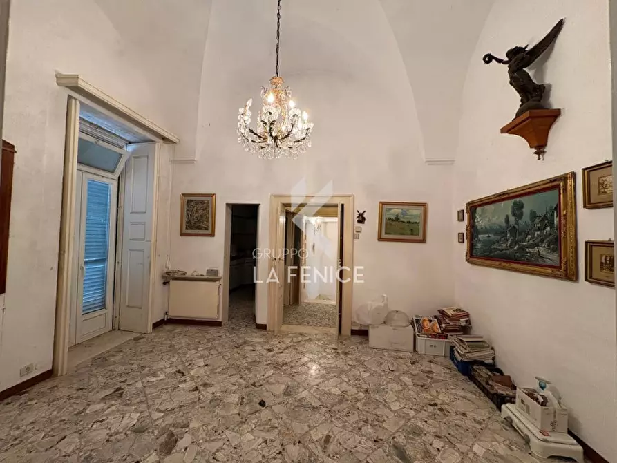 Immagine 12 di Casa indipendente in vendita  a Martina Franca