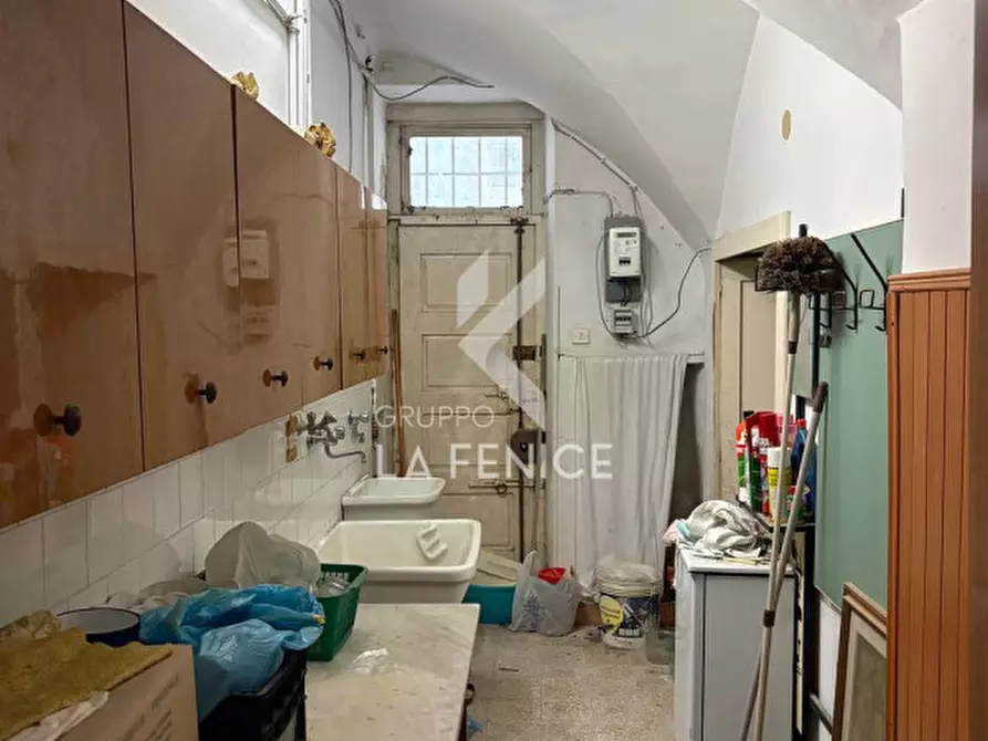 Immagine 16 di Casa indipendente in vendita  a Martina Franca