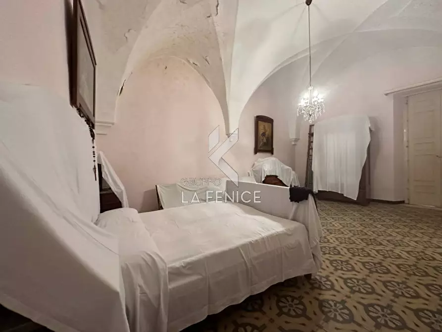 Immagine 25 di Casa indipendente in vendita  a Martina Franca