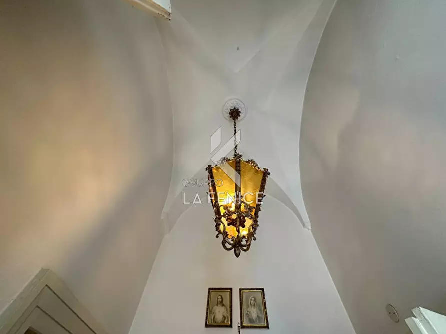 Immagine 27 di Casa indipendente in vendita  a Martina Franca