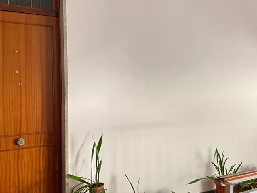 Immagine 9 di Appartamento in vendita  in VIALE MEDAGLIE D'ORO a Modica