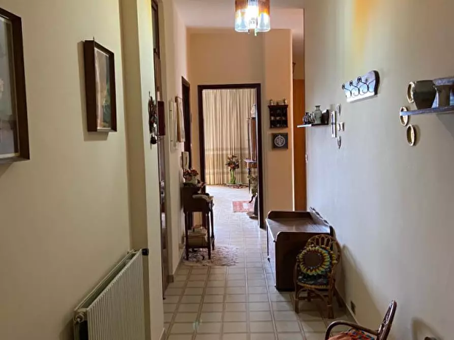 Immagine 17 di Appartamento in vendita  in VIALE MEDAGLIE D'ORO a Modica