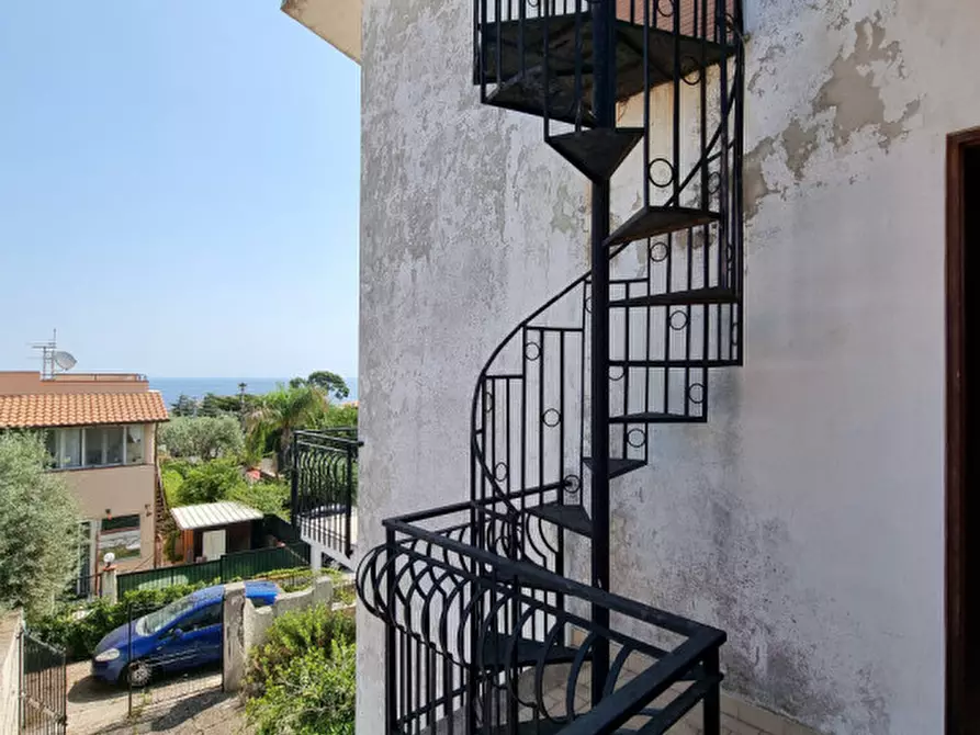 Immagine 34 di Villa in vendita  in Via del Mandorlo a Milazzo