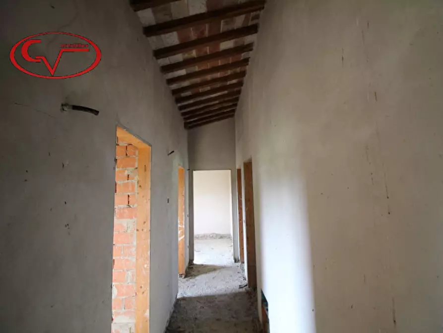 Immagine 8 di Villetta a schiera in vendita  a Terranuova Bracciolini