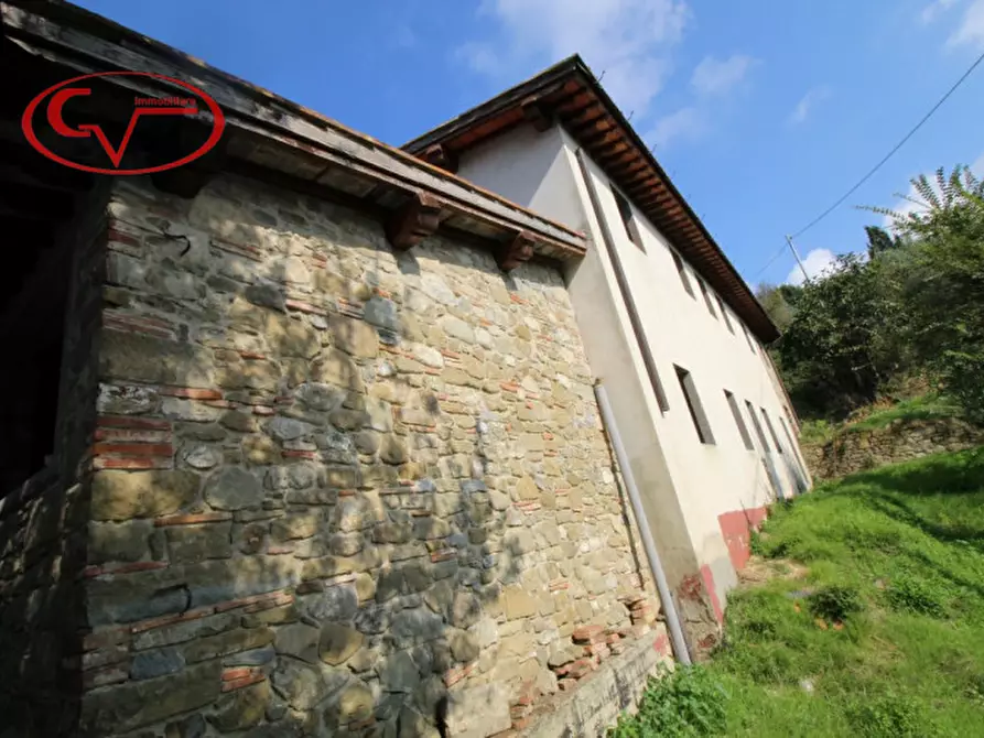 Immagine 17 di Villetta a schiera in vendita  a Terranuova Bracciolini