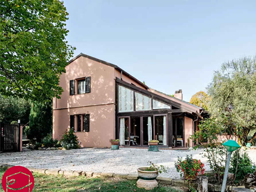 Immagine 6 di Villa in vendita  a Poggio Torriana