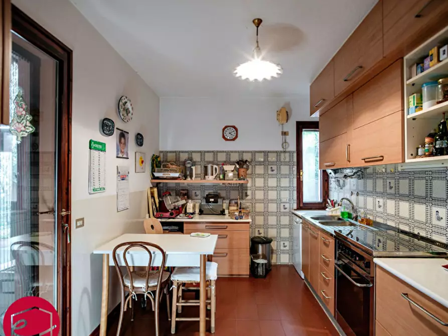 Immagine 13 di Villa in vendita  a Poggio Torriana