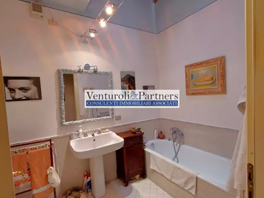 Immagine 6 di Appartamento in vendita  in piazza vittoria a Brescia