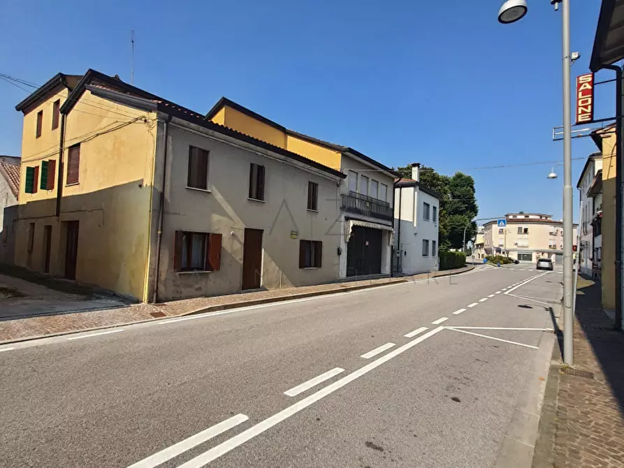 Immagine 3 di Casa indipendente in vendita  in Via Roma a Tombolo