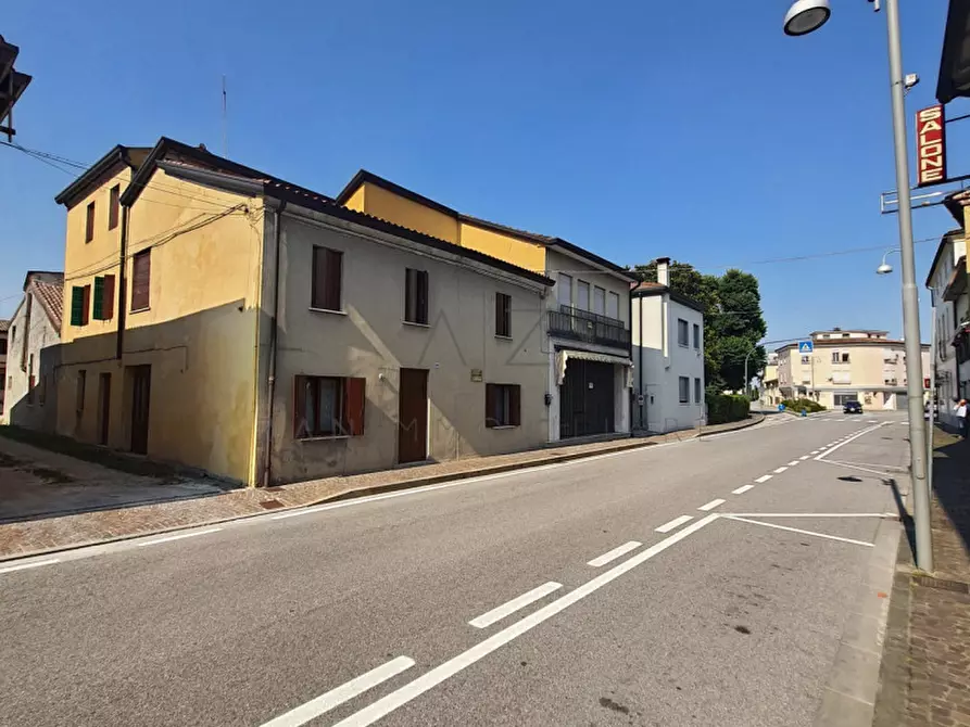 Immagine 4 di Casa indipendente in vendita  in Via Roma a Tombolo