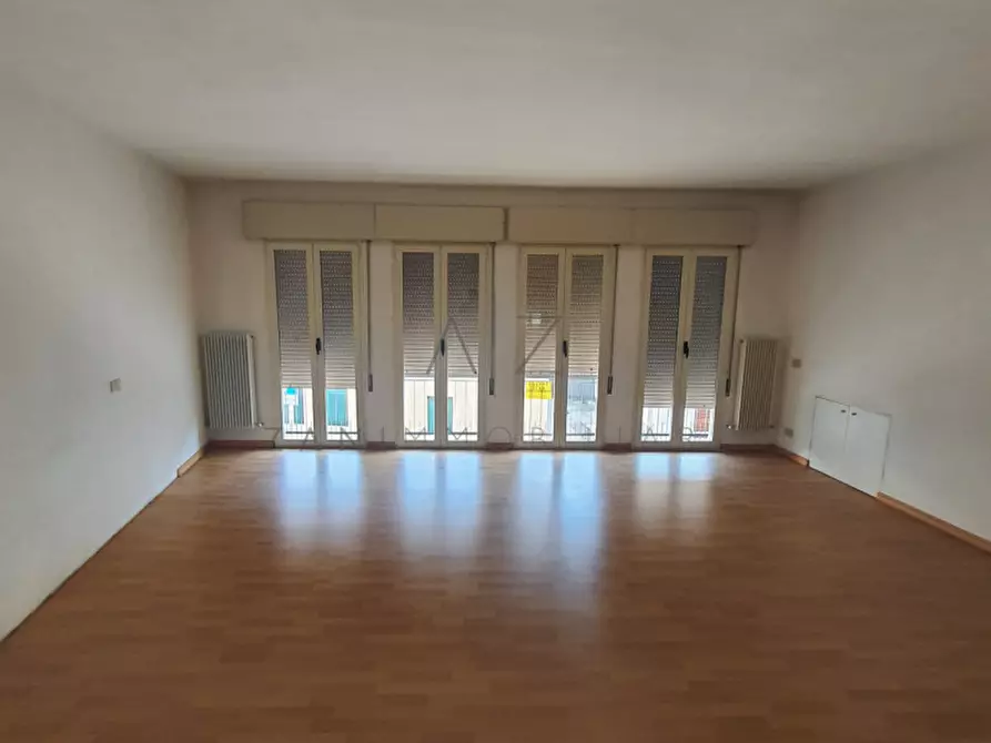 Immagine 11 di Casa indipendente in vendita  in Via Roma a Tombolo