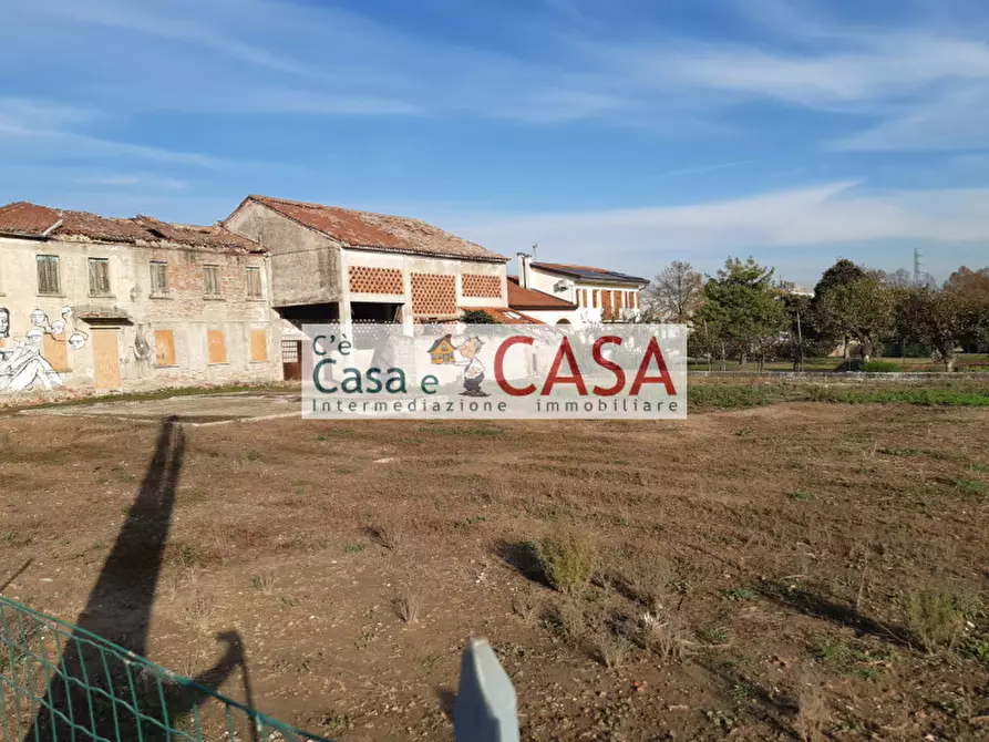 Immagine 2 di Rustico / casale in vendita  a Selvazzano Dentro