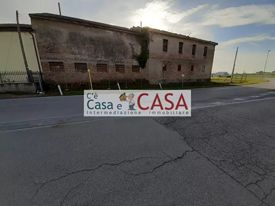 Immagine 4 di Rustico / casale in vendita  a Selvazzano Dentro